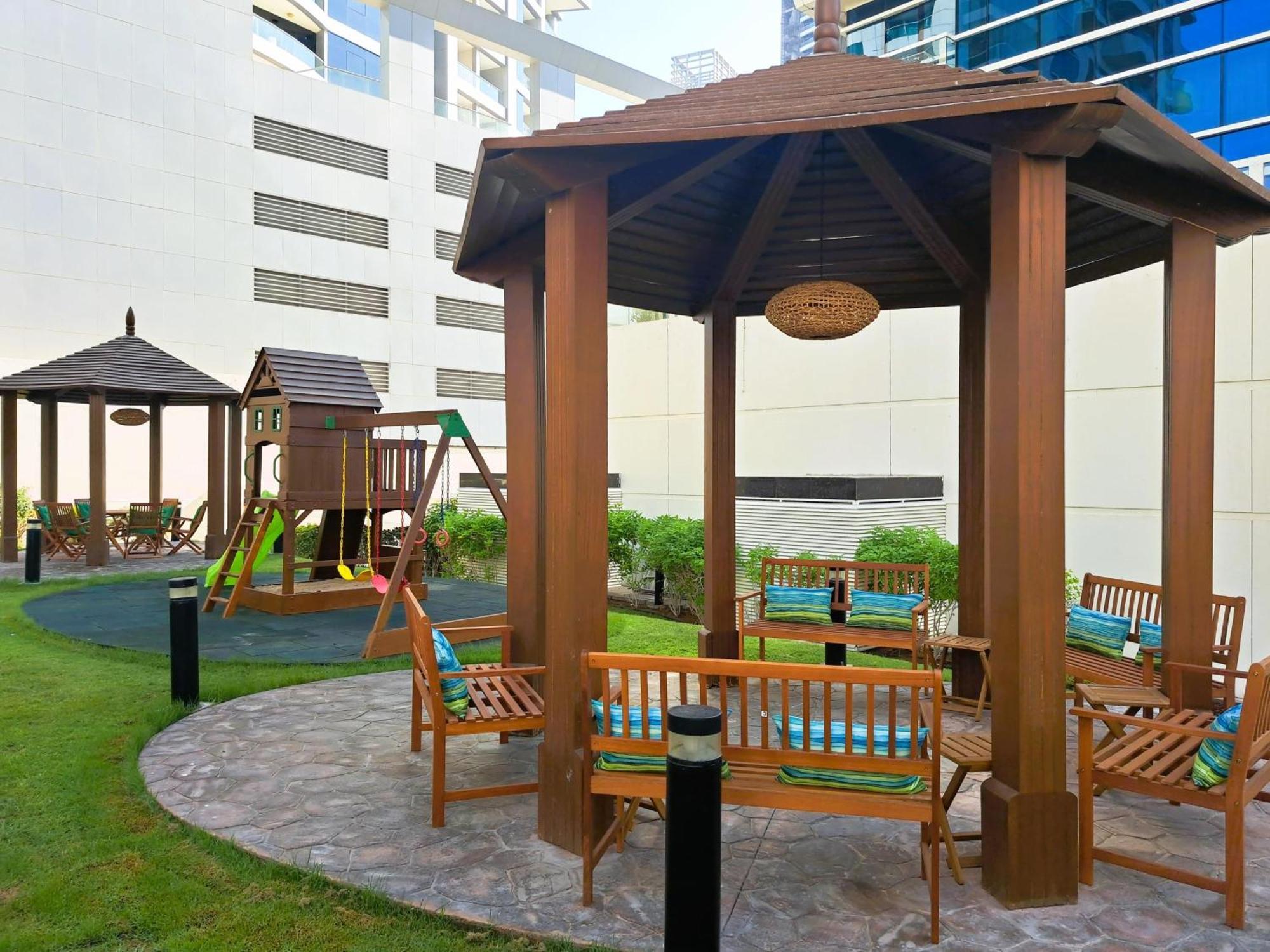บาร์เซโล เรสซิเดนซ์ ดูไบ มารีนา Apartment ภายนอก รูปภาพ