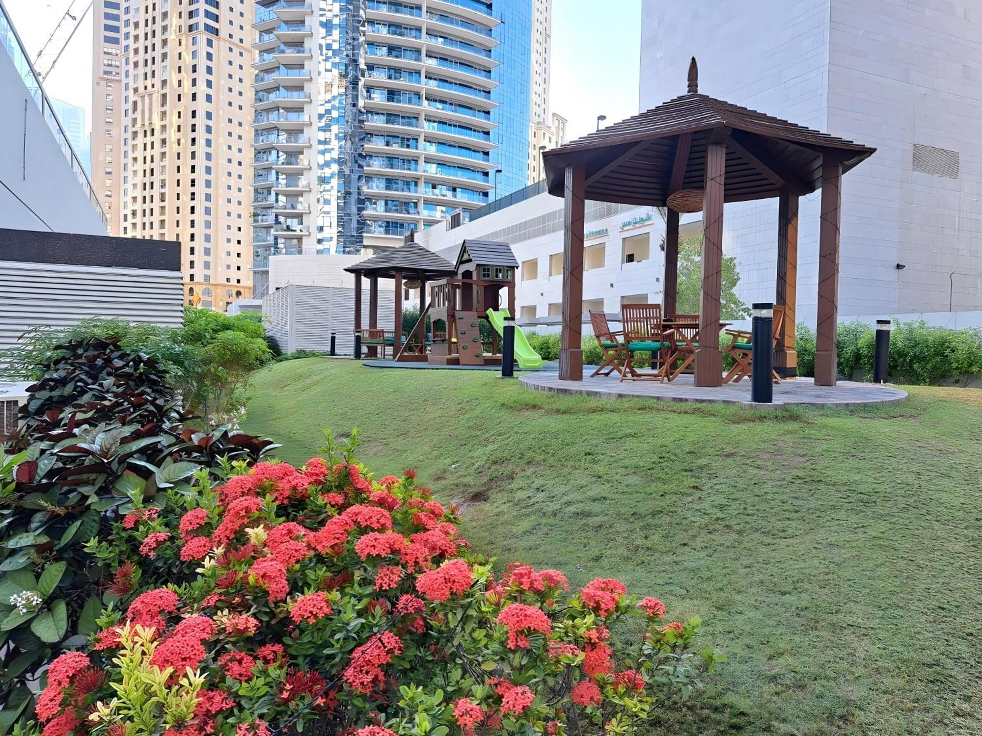 บาร์เซโล เรสซิเดนซ์ ดูไบ มารีนา Apartment ภายนอก รูปภาพ