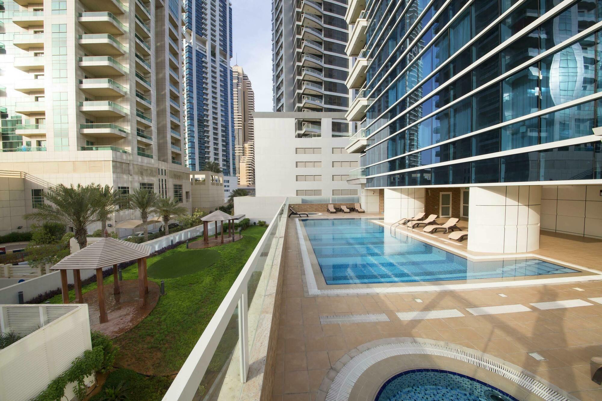 บาร์เซโล เรสซิเดนซ์ ดูไบ มารีนา Apartment ภายนอก รูปภาพ